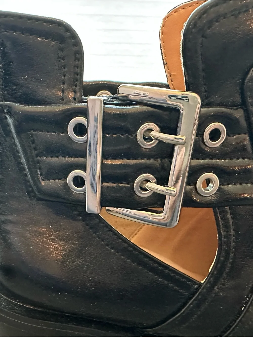 Steve Madden “Gatewood” Black Leather Cutout Ankle Booties with Buckle Straps